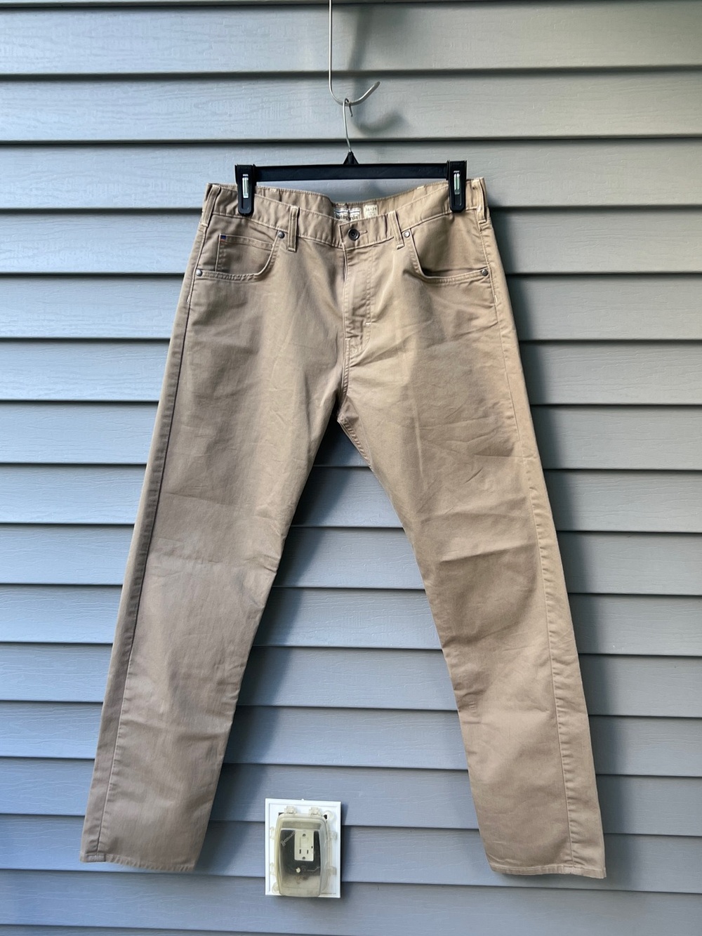 Patagonia Men's 36x34 Straight Leg Pants Organic Cotton Blend Khaki Work Casual